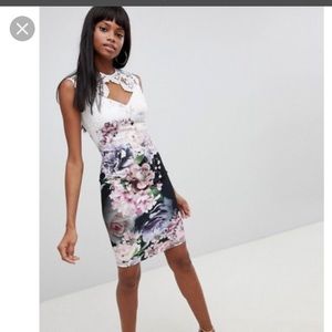 Lipsy floral body on dress
